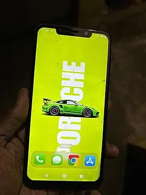 Motorola One Power (P30 Note)