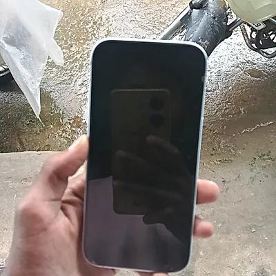 Apple iPhone 15