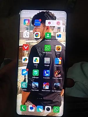 vivo V30