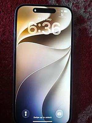 Apple iPhone 15