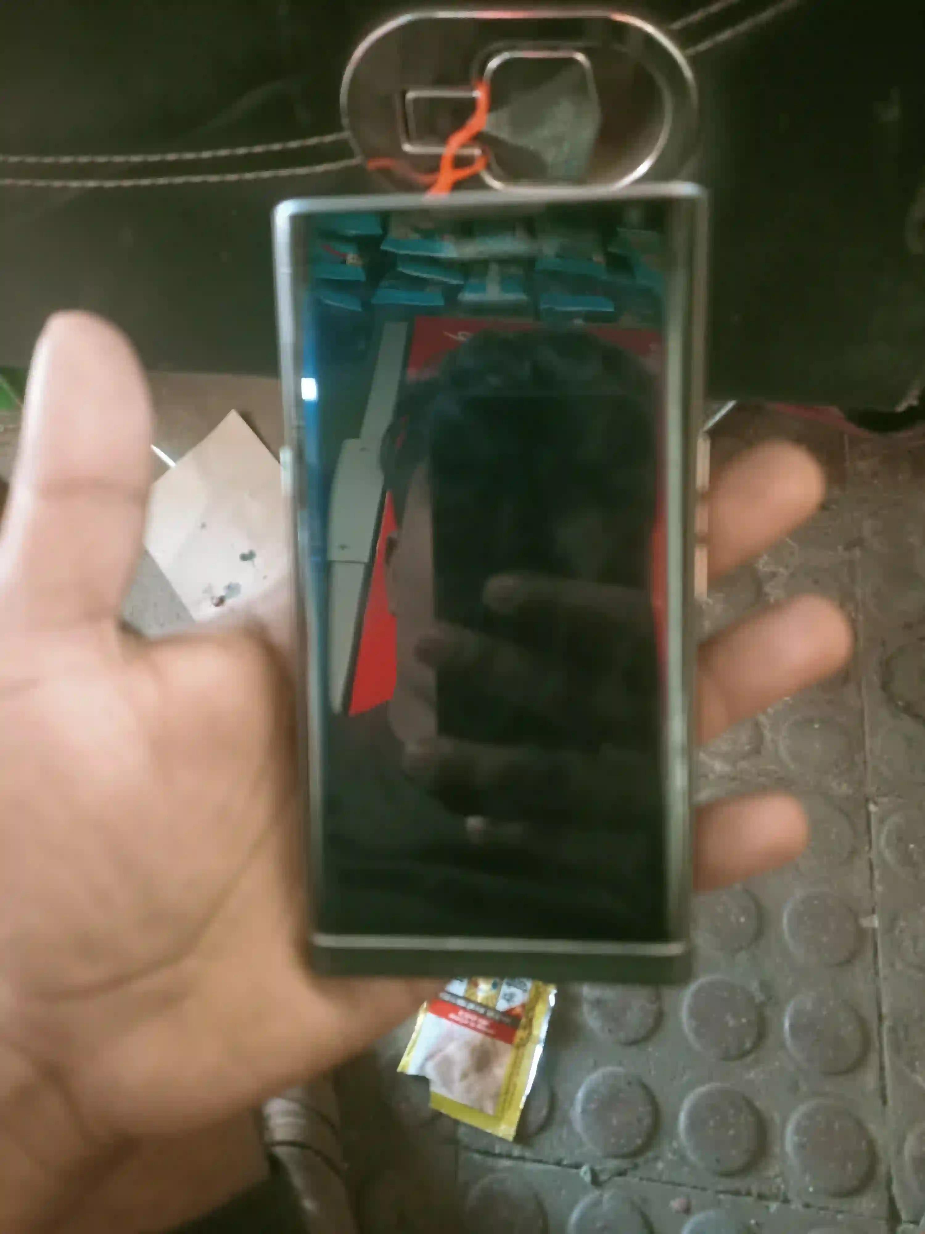 Thumbnail 0