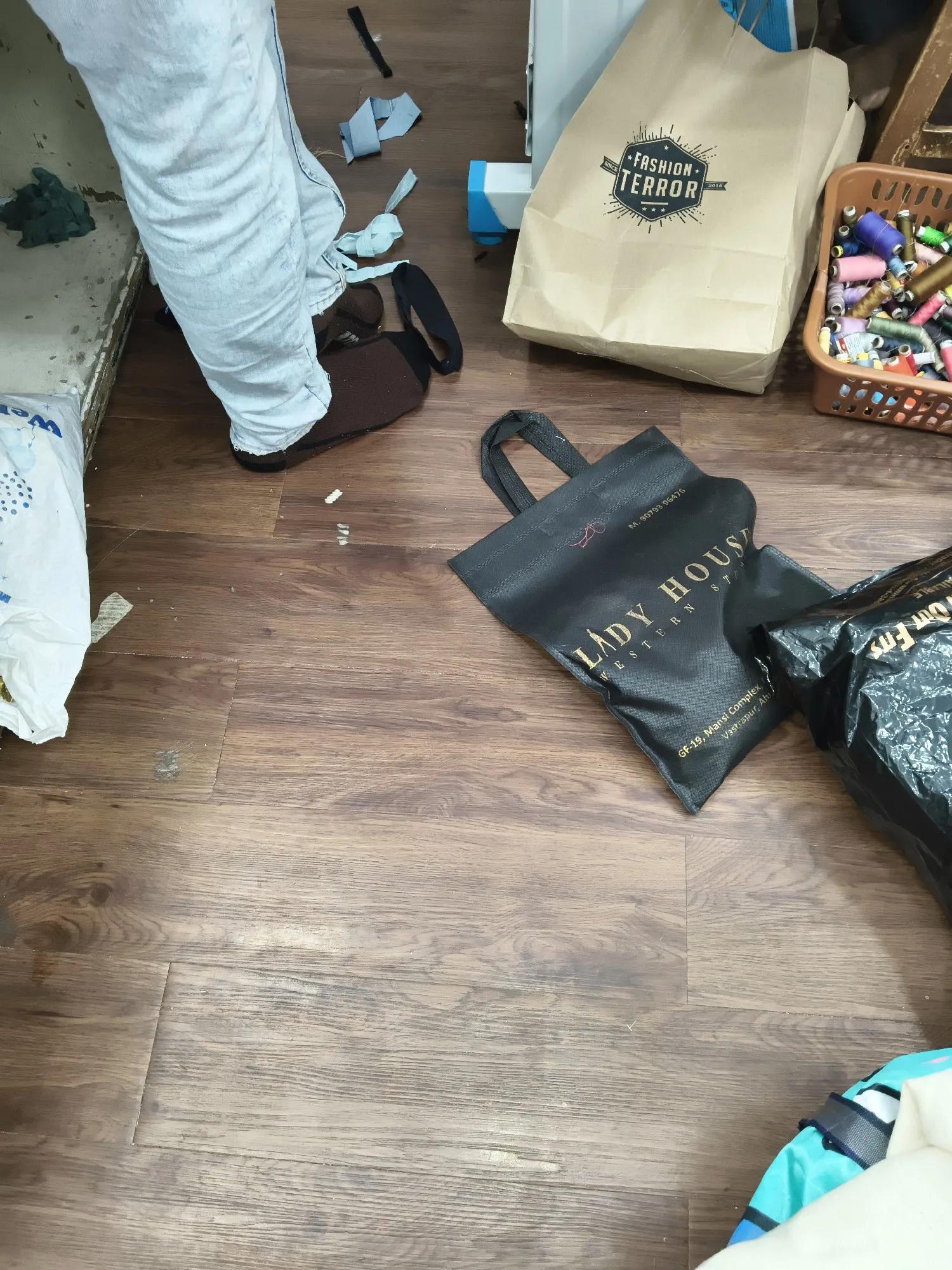 Product Image 0
