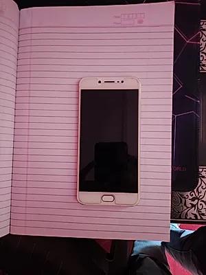 vivo V5s