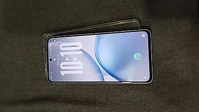 vivo Y400