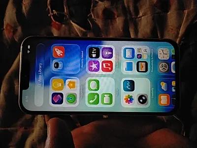 Apple iPhone 13