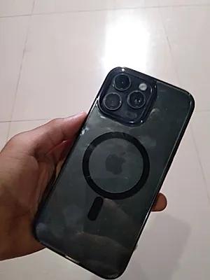 Apple iPhone 16 Pro Max