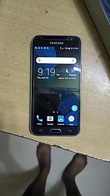 Samsung Galaxy J3 (2016)