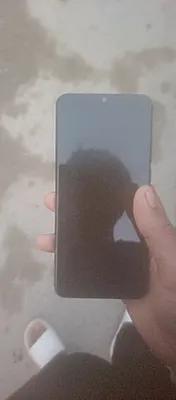 Lava Z33