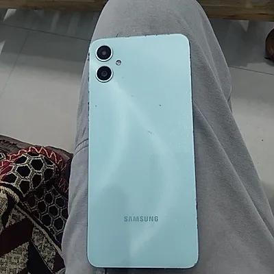 Samsung Galaxy M05