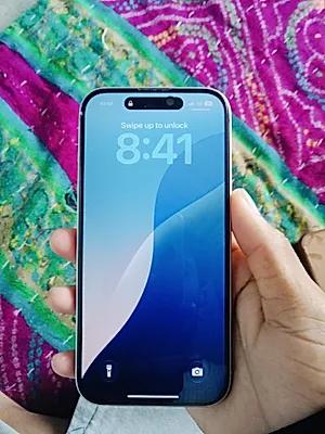 Apple iPhone 15