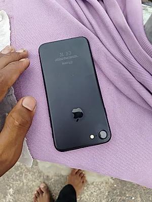 Apple iPhone 7