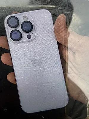 Apple iPhone 16 Pro