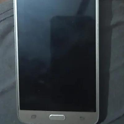Samsung Galaxy J7 (2016)