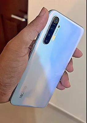 Realme XT