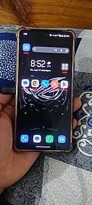 Asus ROG Phone 8