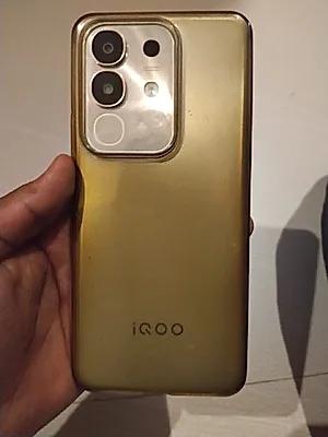 vivo iQOO Z10x