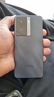 vivo iQOO Z7s