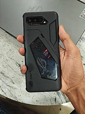 Asus ROG Phone 5