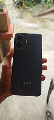 vivo iQOO Z6 Lite