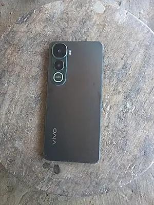 vivo Y400
