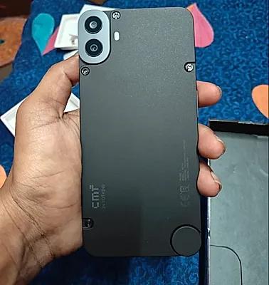 Nothing Phone (1)
