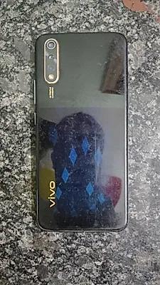vivo S1