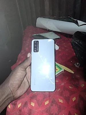 vivo Y20i