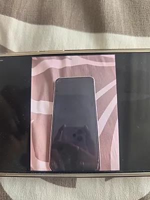 Nothing Phone (1)