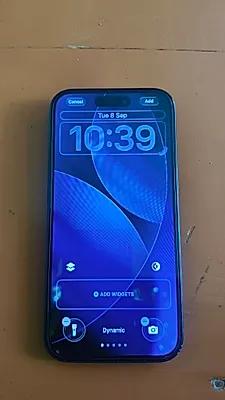 Apple iPhone 15