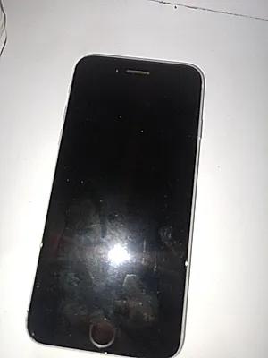 Apple iPhone SE (2020)