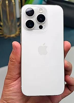 Apple iPhone 15 Pro