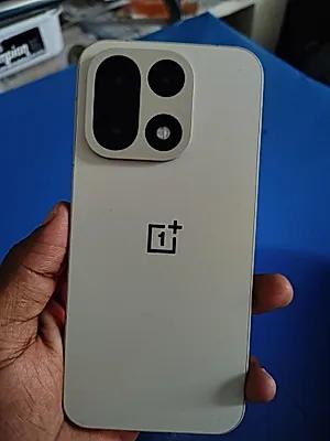 OnePlus 15