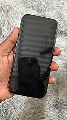 Apple iPhone 16 Pro