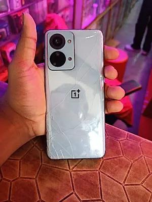 OnePlus Nord 2T
