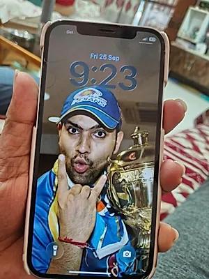 Apple iPhone 12