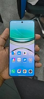 vivo T4
