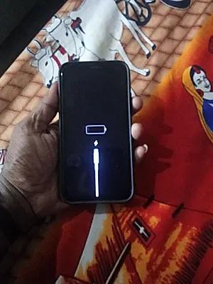 Apple iPhone XR
