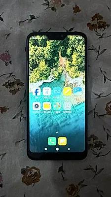 Xiaomi Mi A2 Lite (Redmi 6 Pro)