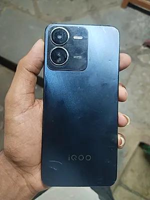 vivo iQOO Z9