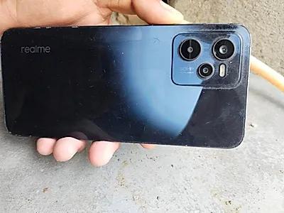 Realme C35