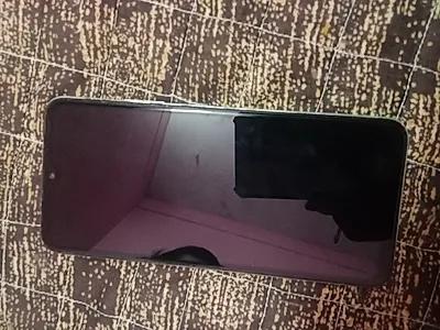 Realme C33