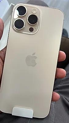 Apple iPhone 16 Pro Max