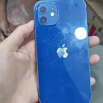 Apple iPhone 12