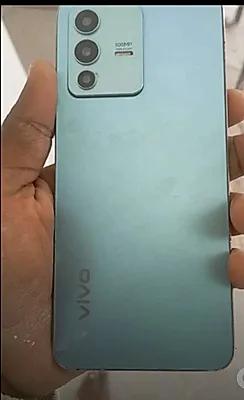 vivo V23 5G