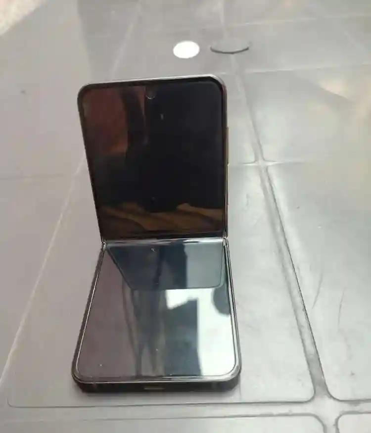 Product Image 0