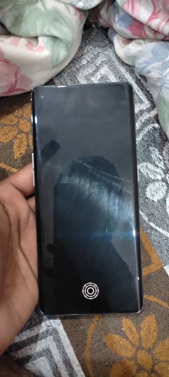 Oppo Reno6 Pro 5G