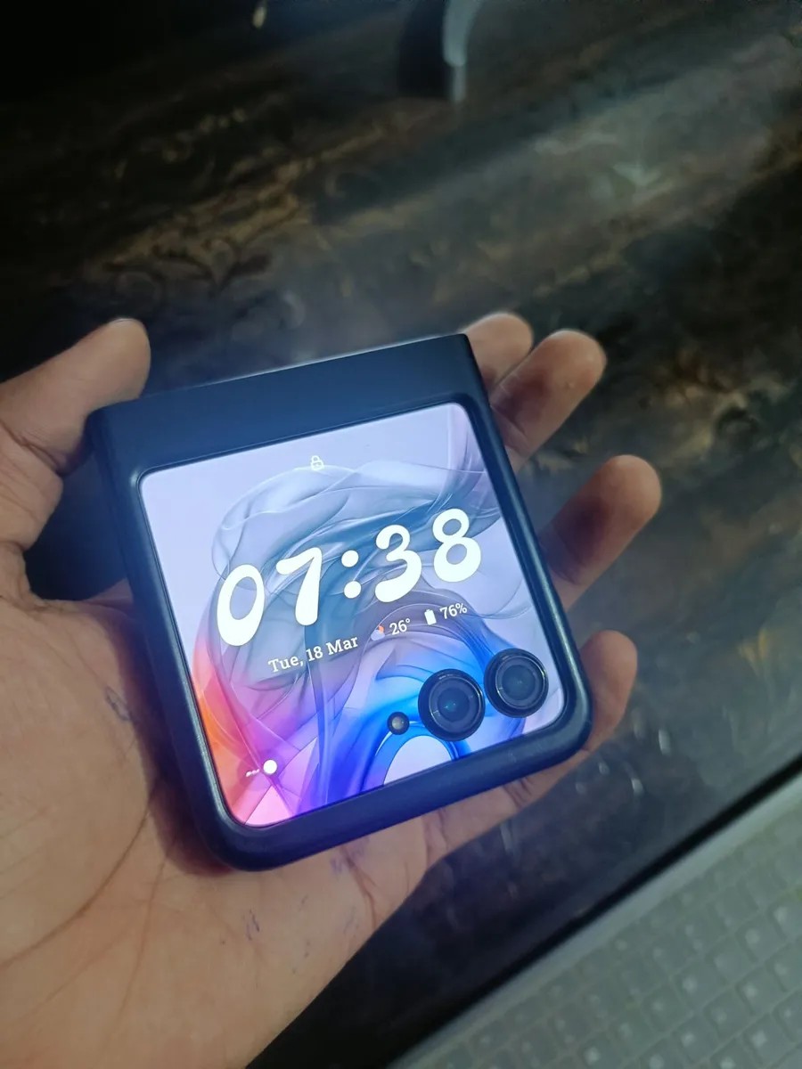 Motorola Razr 50