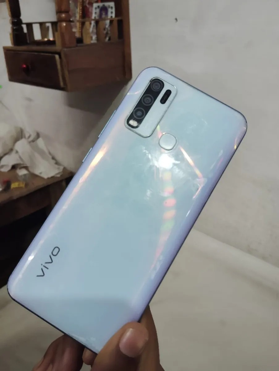 vivo Y50