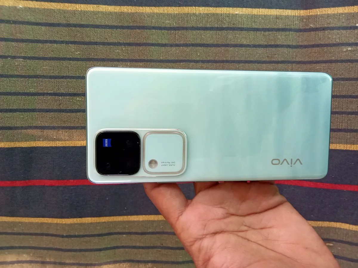 vivo V30 Pro