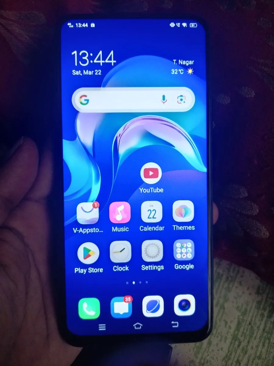 vivo V15 Pro